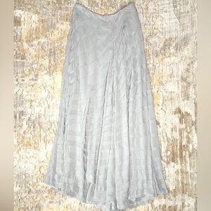Anthropologie Ruffled Maxi Skirt size 2P Grey